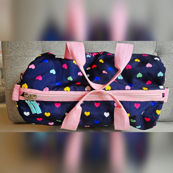Pottery Barn JULIA duffle/gymnastic/sports hearts bag - Picture 3 of 11